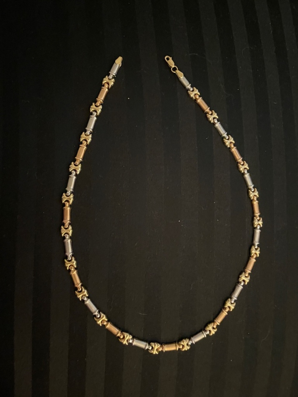 Vintage 16” Tri-Tone Women’s Necklace - Gold, Silver, Rose Gold